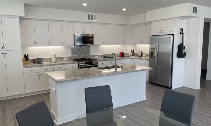 Platinum Triangle Condo | New Luxury Condo in Prime Anaheim Location