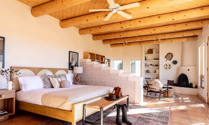 Santa Fe House | NEW! Luxury Secluded Estate | Hacienda by Here
