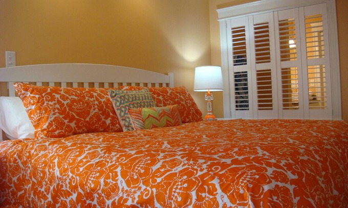 Kennebunk Condo | NEW LUXURY TWO-BEDROOM CONDOMINIUM WITH IN TOWN LOCATION & HALF MILE FROM BEACH