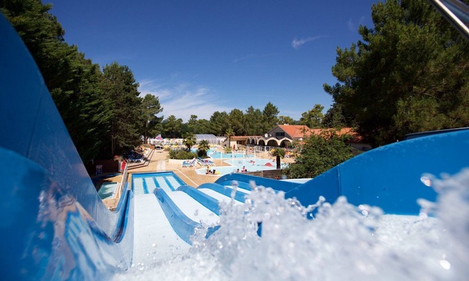 Saint-Jean-de-Monts RV Rental | New mobile home, 4* campsite Open Feb-Nov HIGH SEASON APRIL to OCTOBER