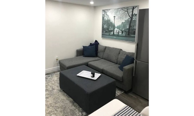 Elora House | New modern apartment in Elora-2