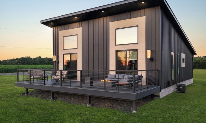 Town of Varick House | New Modern Home in the Finger Lakes