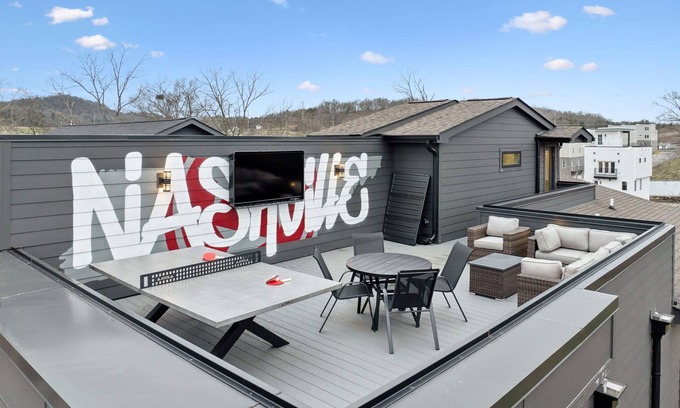 Metrocenter - North Rhodes Park House | NEW! Modern Multi-Level Home | PoolTable & Rooftop