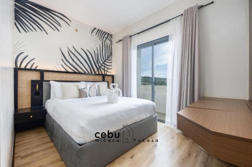 Lahug Apartment | New Modern Pool Front Condo Near IT Park