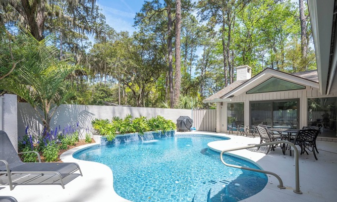 Heritage Woods House | New on VRBO, Beautifully updated, close to the beach, come make family memories!