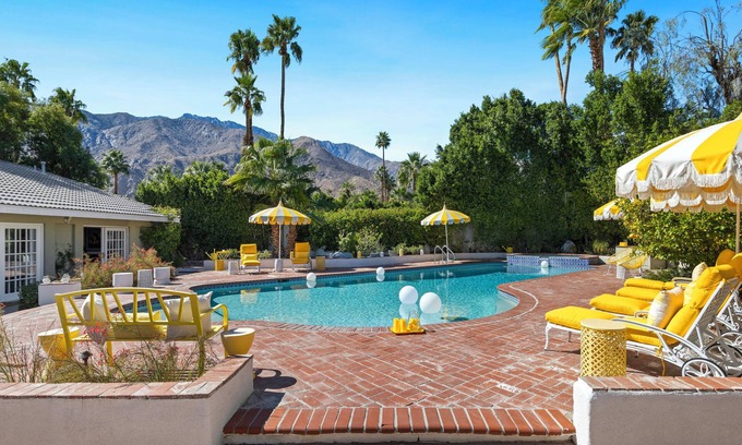 Vista Las Palmas House | New! Private Las Palmas Estate with Huge Pool and Mountain Views