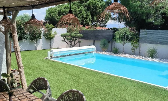 Portiragnes House | New recent Villa with privat pool, 3 bedrooms, Airco, wifi, 3km from the beach of Portiragnes plage