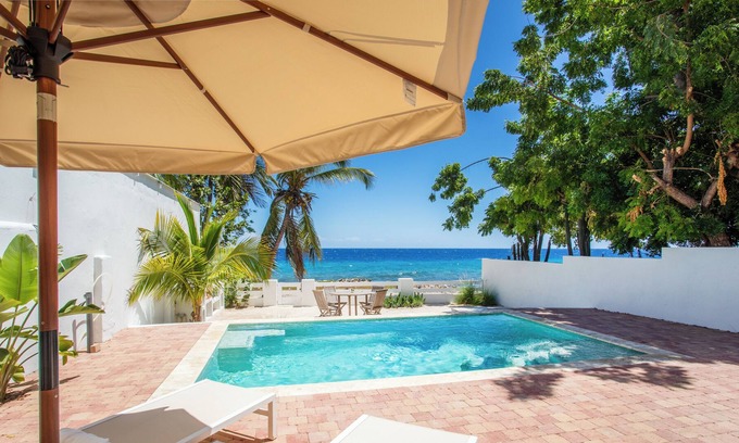 Nieuw Nederland House | NEW relaxing ocean front beach house.