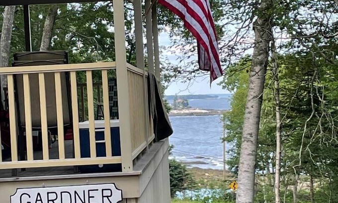 Chamberlain Cottage | New Rental for 2023!