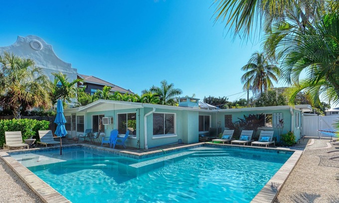Holmes Beach House | New Rental Private Heated Pool Sleeps 10 In Total 3 Bedroom Home by Redawning