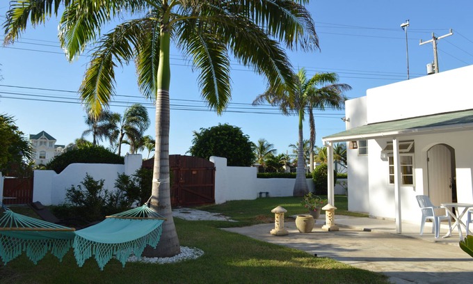 Silver Sands Apartment | NEW: Royal Palms Apartment. Ocean front, Silver Sands Beach!