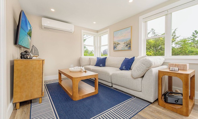 Sagamore Beach House | New Sagamore Beach House 2BR on Private Road