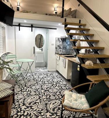 Nelly Bay Apartment | NEW! Sea Joley Tiny Home