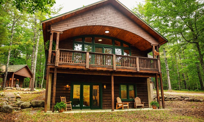 Jay House | NEW-Seneca Trail Retreat Near Lake Placid