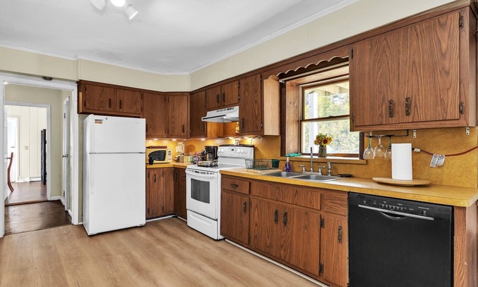 New Paltz House | NEW! Serene 3BR Escape in New Paltz