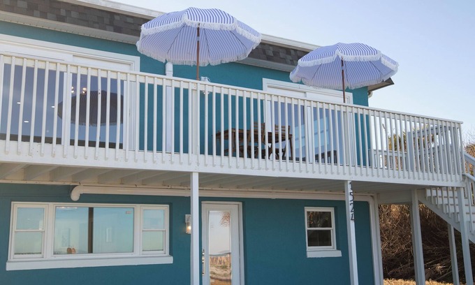 Flagler Beach House | NEW! Sleeps 16 - Oceanfront Home- Flagler Beach