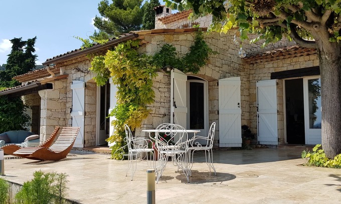 Le Tignet House | NEW:SUPERB LARGE STONE PROPERTY WITH STUNNING VIEWS ON COUNTRYSIDE, LAKE AND SEA