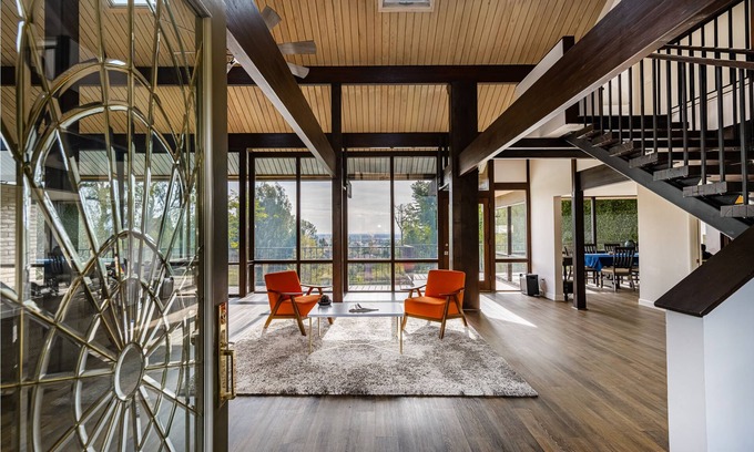 Fullerton House | NEW! This Mid-century modern estate home with forever views.