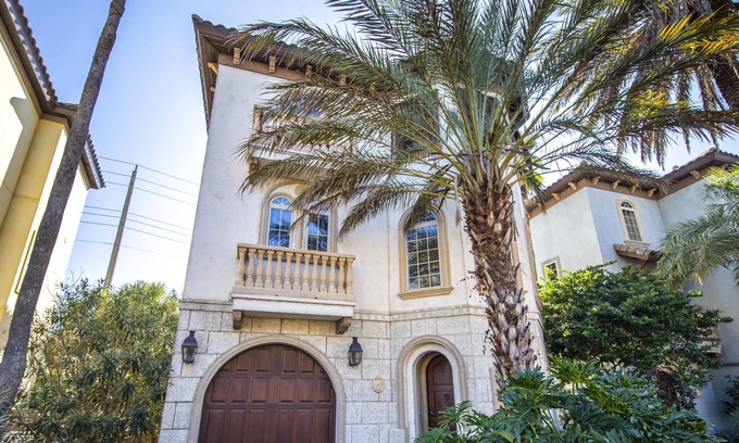 St. Tropez House | New to Dune Allen Realty!!!