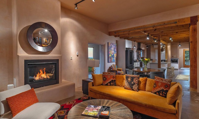 Historic Eastside House | NEW TO VRBO! Casita Solaz - Luxury and World Class Views in Sunlit Hills!