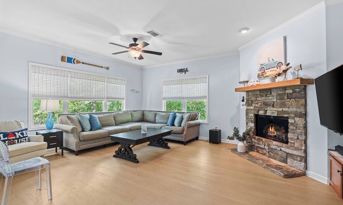 Westminster Hotel | NEW TO VRBO! The Westminster House w/Dock!