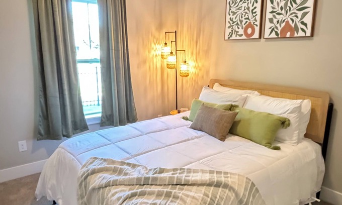Sheffield Park House | New Urban Retreat Near Uptown