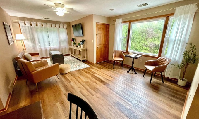 Erie County Apartment | NEW: Vintage, Mid-Century Suite above Antique Store