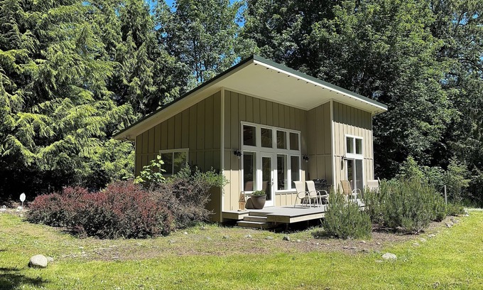 Port Angeles East Cabin | New Waterfront Cabin near Olympic National Park