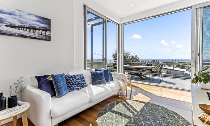 Kiama House | New Whole Home, Beach, Views, Pinball+Arcade
