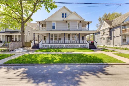 Niagara Falls House | New York Vacation Rental about 1 Mi to Niagara Falls!