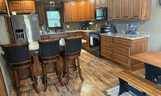 Sparta Cabin | Newly built 1 bedroom/1 bathroom