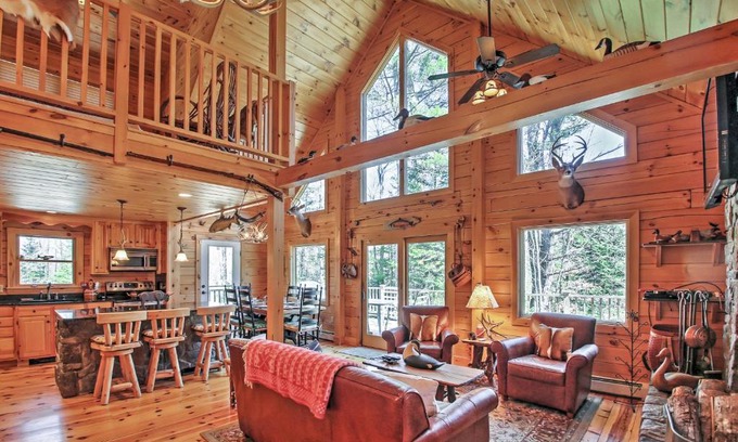 Bethel House | Newly Built Bethel Log Cabin with Deck, Near Skiing!