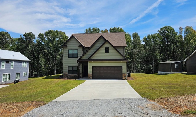 Anderson House | Newly built house located minutes from Lake Hartwell and Clemson University