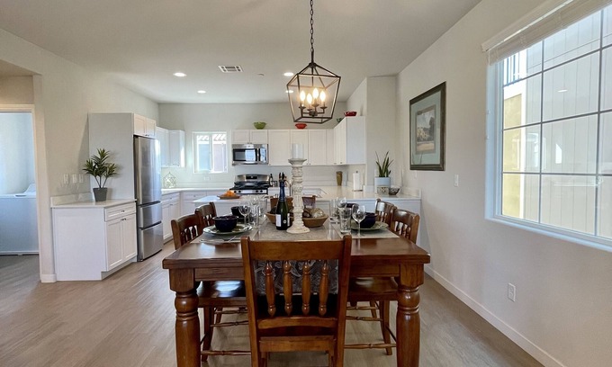 Santa Maria House | Newly Built Luxury Townhome - Tons of Natural Light