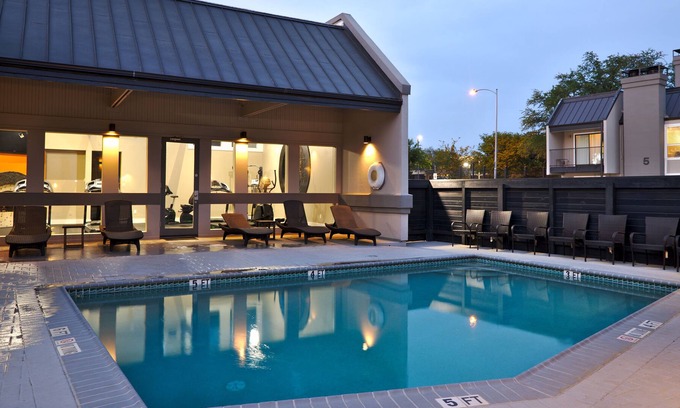 St. Johns Condo | Newly furnished modern condo