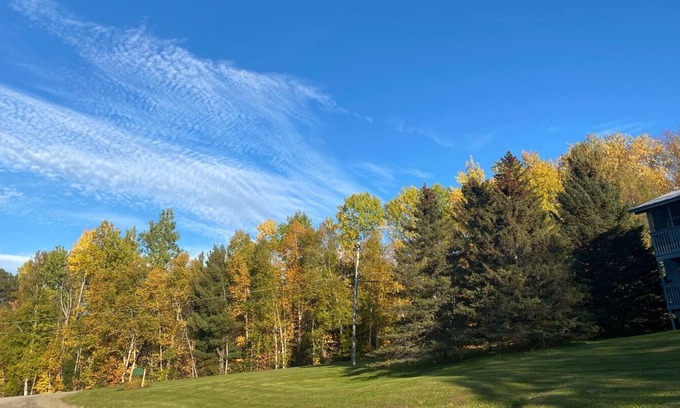 East Burke Condo | Newly furnished ski condo with Mountain View