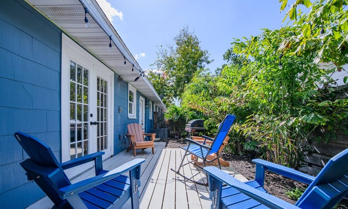 River District House | Newly refreshed and near Bradenton Riverwalk!