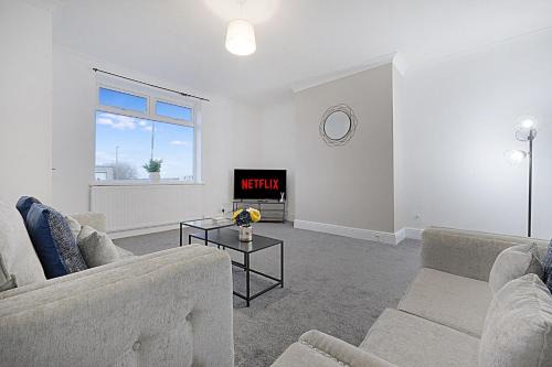 Newbiggin-by-the-Sea Apartment | Newly refurbished Near the coast Sleeps 5