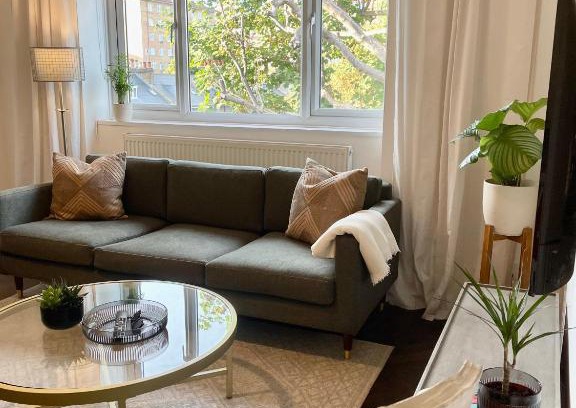 Vauxhall Apartment | Newly refurbished 2 BR Apartment in South London