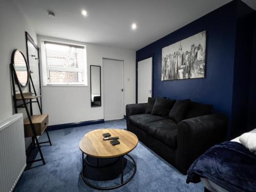 Newcastle-upon-Tyne Apartment | Newly Refurbished 6 Person En-suite Apartment Tyne & Wear Newcastle Upon Tyne