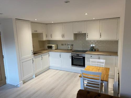 Gosforth Apartment | Newly Refurbished Entire Apartment - South Gosforth, Newcastle