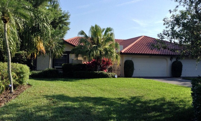 Braden River Villa | Newly refurbished spacious villa in Golf Pointe at Palm Aire, Sarasota