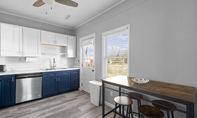 Greensboro House | Newly remodeled 3/1 home near Revolution Mill