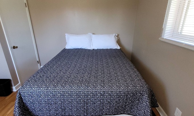 Dobson House | Newly remodeled 3 bedroom home, 10 minute drive to several local wineries