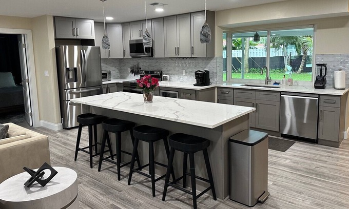 Boca Square House | NEWLY REMODELED 3 BR/2 BA Home in East Boca Raton!
