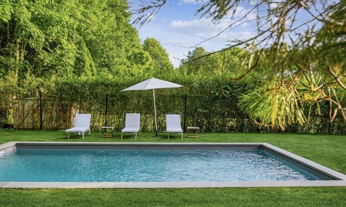 Southampton House | Newly remodeled and decorated South of the Hwy in Southampton
