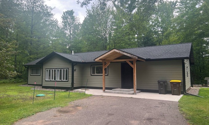 Arbor Vitae House | Newly Remodeled Family-Friendly Home in Woodruff Close to Everything