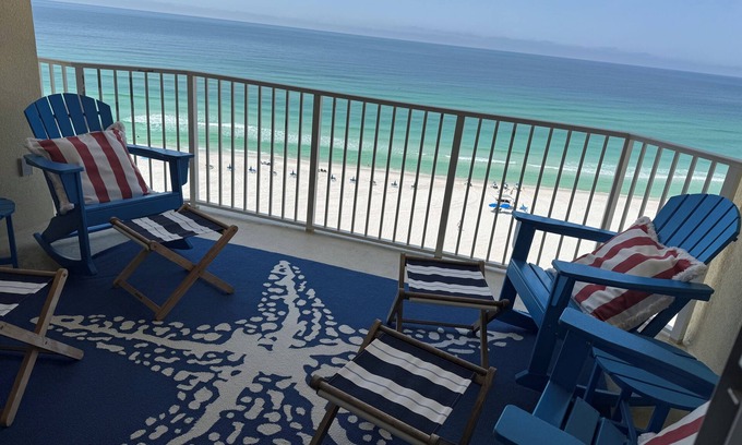 Panama City Beach Resort | Newly renovated, Palm Beach inspired family retreat at Boardwalk Beach Resort.