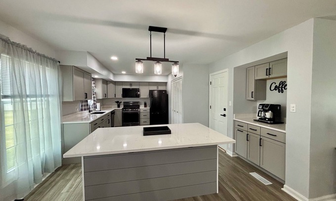 Delaware County House | Newly Renovated 3 bedrooms, 2 bathroom home. Fenced in back yard.