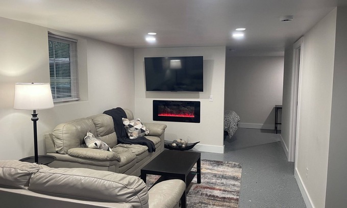Spartanburg Apartment | NEWLY RENOVATED COZY RIVERSIDE UNIT WITH BBQ